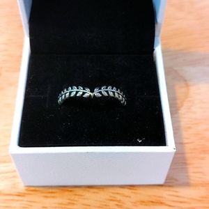Pandora silver ring size 9